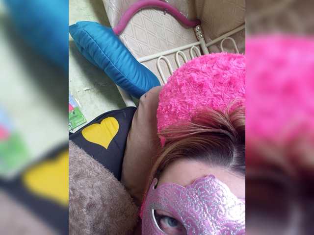 Fotogrāfijas mischievousWo #Dance #hot #pvt #c2c #fetish #feet #roleplay Tip to add at friendlist and for requests!