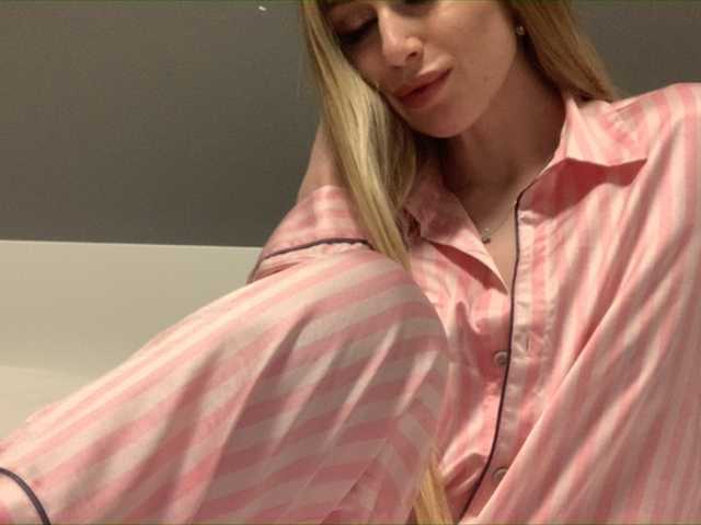 Apraides ekrānuzņēmumi misVictoria