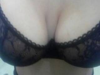 Erotiska video tērzēšana mismey