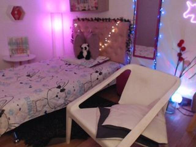 Apraides ekrānuzņēmumi Miss-Bonnie