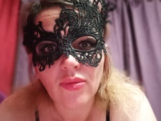 Erotiska video tērzēšana Miss_Kiss_Kiss