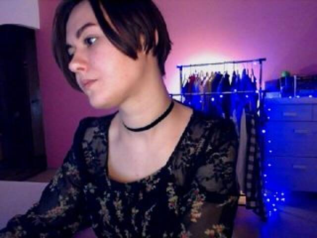 Apraides ekrānuzņēmumi mMorvFm