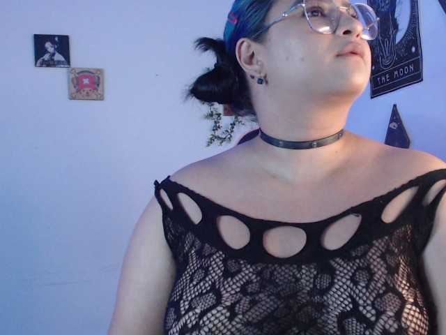 Fotogrāfijas molly-shake Say hi to Raven, I will make all your darkest fantasies come true #Squirt #fuckmachine #chubby #18 #squirt #bigass #cosplay