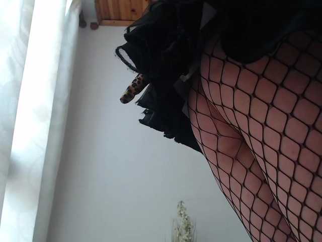 Fotogrāfijas mollyhank happy hallowen my sweet's boys, welcome an get fun with me #spit #blowjob #twerking #bigass #squir : 113 take clothes off and fingering pussy