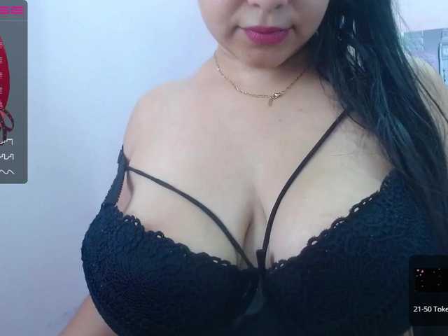 Fotogrāfijas MollyPatrick2 hello guys ❤❤ Welcome fuck me and wet tips make me horny #bigboobs#bigass#latina#lovense#petite#new#squirt [499 tokens remaining]