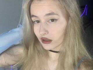 Erotiska video tērzēšana MollyToads