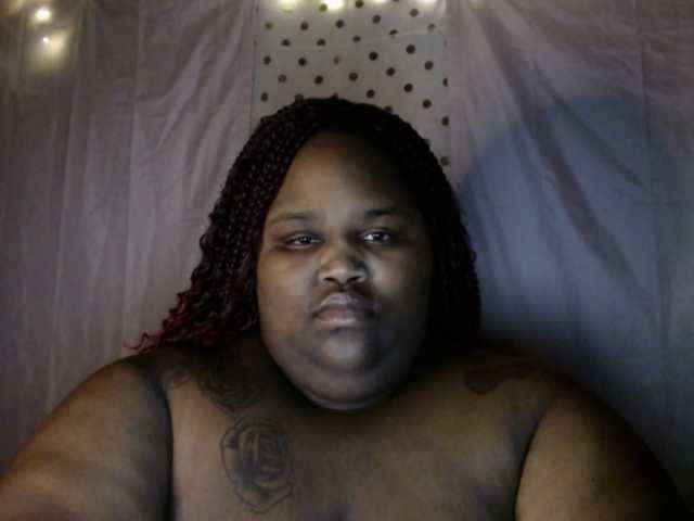 Apraides ekrānuzņēmumi Molushyy