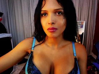 Erotiska video tērzēšana MommyJeva