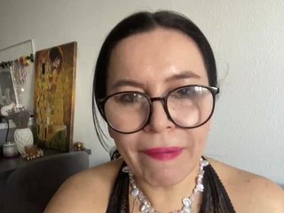 Erotiska video tērzēšana Monica-Mia