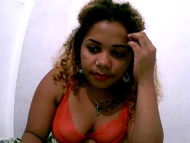 Apraides ekrānuzņēmumi Monica1612