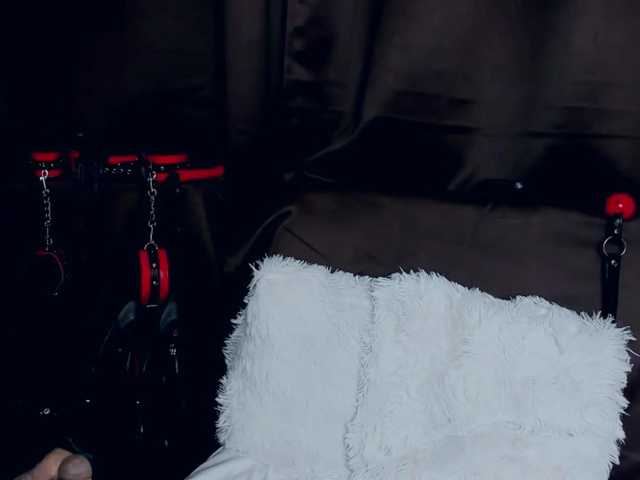 Apraides ekrānuzņēmumi MonicaBlaze