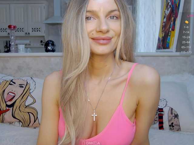 Apraides ekrānuzņēmumi Monika-22