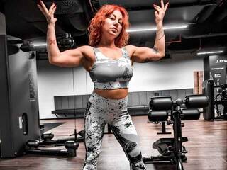 Erotiska video tērzēšana MuscularMommy