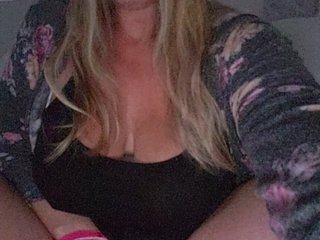 Fotogrāfijas My1wetsecret Cum Make Me Scream. Pussy Is Throbbing will squirt 777 tokens Dildo play