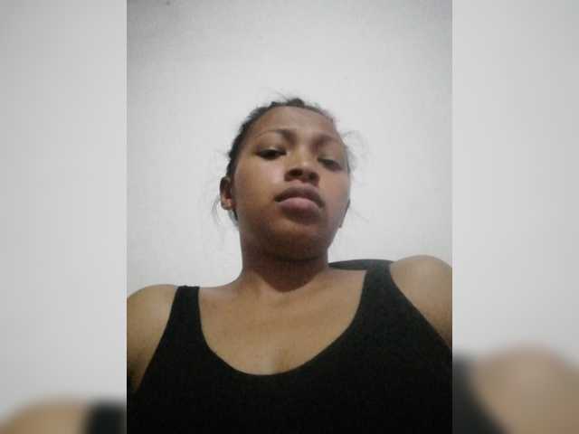 Apraides ekrānuzņēmumi Myahkittie