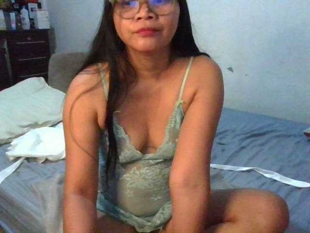 Fotogrāfijas KettyAsian Hi Guys Let's Have Fun ,,,Just tip ,,,if who want more im ready in Private room,just click it....Good Luck....:):):)