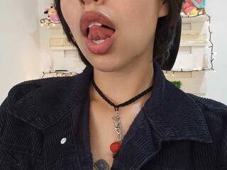 Erotiska video tērzēšana NanaRott01