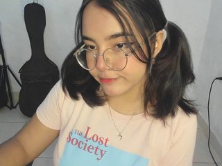 Erotiska video tērzēšana Naoko-Uwu