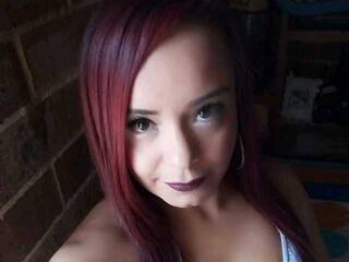 Erotiska video tērzēšana Naomy-hadi