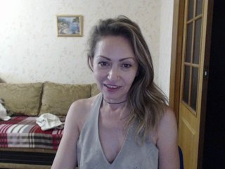 Fotogrāfijas VideoLady lovense enabled. see power modes in chat. ORGASM at goal or 100 in one tip . 137 till orgasm.