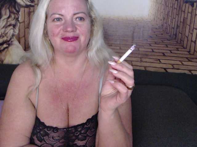 Fotogrāfijas Natalli888 #bbw#curvy#foot-fetish#dominance#role-playing #cuckolds Hello! Domi from 11 token. I like Ultra Hot, I'm natural ,11416977101300500999. All complemented by Tip Menu.PM 50 token and private