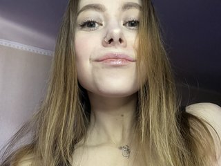 Erotiska video tērzēšana Natural-babe666