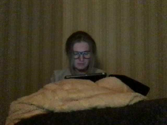 Apraides ekrānuzņēmumi naturalblonde