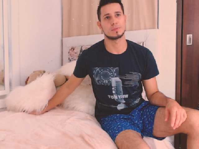 Apraides ekrānuzņēmumi Naughtyxtwo