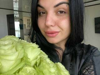 Erotiska video tērzēšana Nemezziida