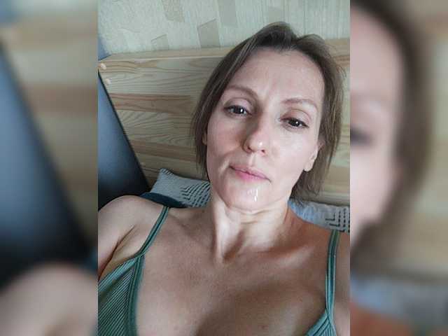 Apraides ekrānuzņēmumi SweetMilfa