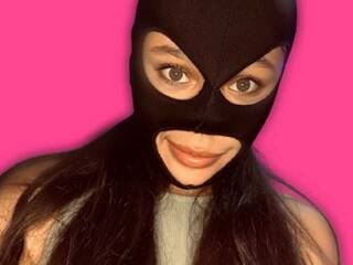 Erotiska video tērzēšana Nickymask