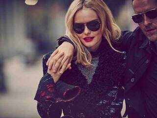 Erotiska video tērzēšana Nicol-Nikko