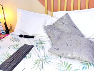 Erotiska video tērzēšana Nicole-Angels