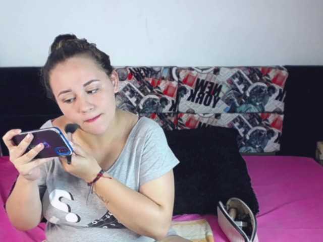 Apraides ekrānuzņēmumi NihaHot