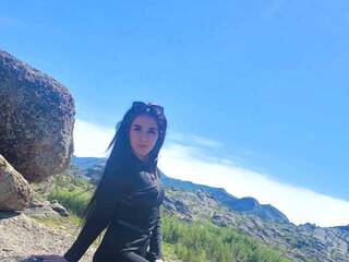 Erotiska video tērzēšana Nika-Marrkinson