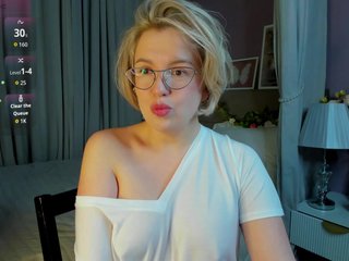 Erotiska video tērzēšana Nikki-Kai