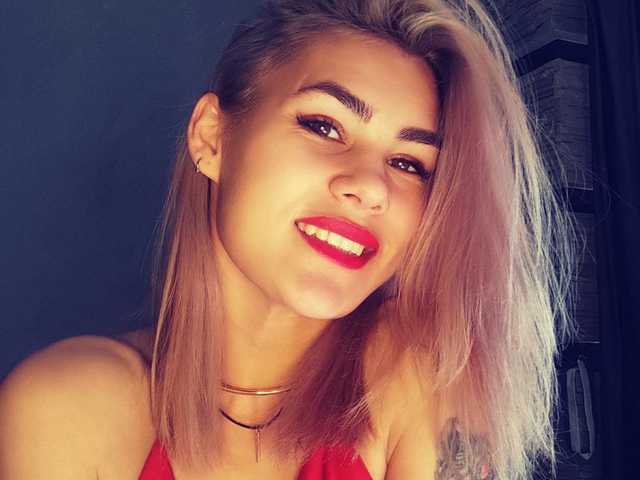 Profila foto NikkiSaphire