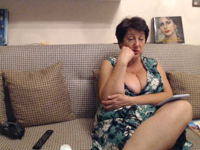 Fotogrāfijas NINA-RICCI CHEST in the general chat 200 tokens, or private..I don't go for ***ps.CAMERA only in private and full private