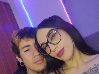 Erotiska video tērzēšana NoahAndMegan