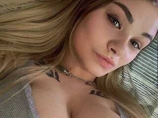 Erotiska video tērzēšana Nolovekisssme