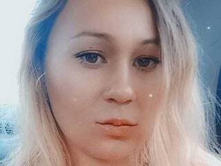 Erotiska video tērzēšana NormaHall