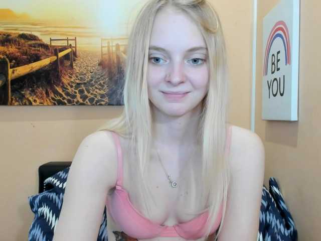 Fotogrāfijas NurseCream Hey guys, Im an #18years old #young #blondie who is really #horny and wanna have some fun with you! :P:P