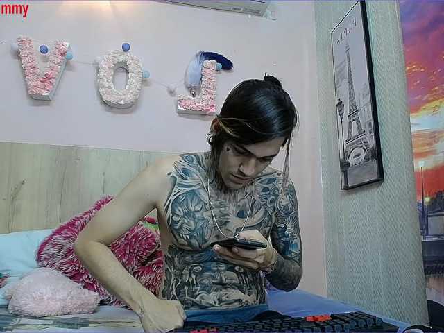 Apraides ekrānuzņēmumi Oscuro-Sammy