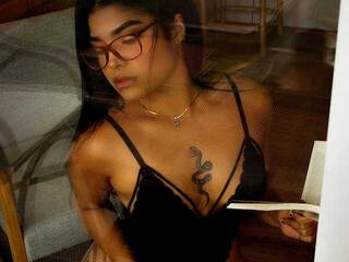 Erotiska video tērzēšana Pamela-Moreno