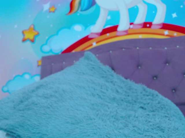 Apraides ekrānuzņēmumi pamela-slim