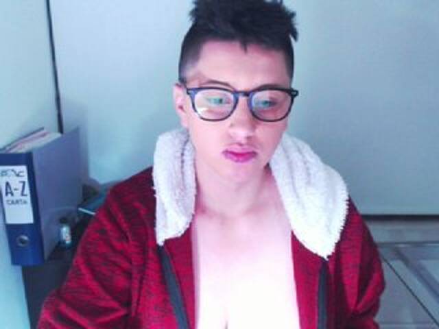 Apraides ekrānuzņēmumi pamelasmith