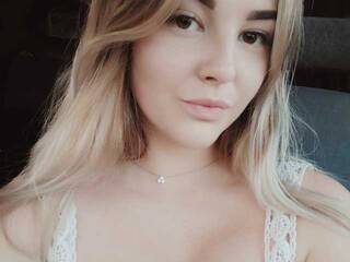 Erotiska video tērzēšana PapricaLucci