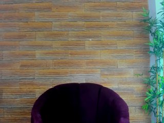 Erotiska video tērzēšana Mia-Peachy
