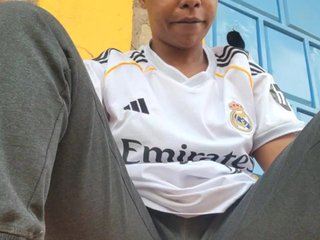 Erotiska video tērzēšana Petite-mpenzi