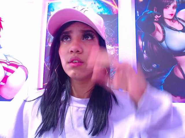 Apraides ekrānuzņēmumi PetiteeKaty